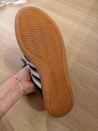 Zapatillas Adidas Azul Marino y Marrón