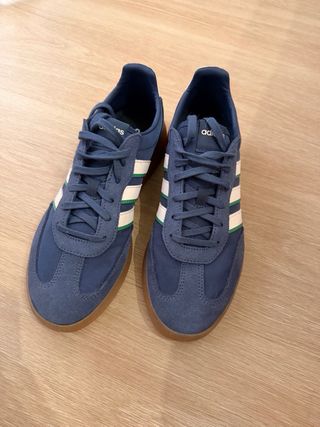 Zapatillas Adidas Azul Marino y Marrón