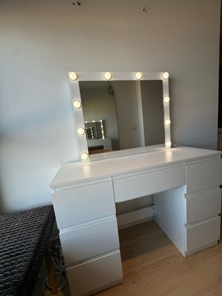 Tocador Profesional Blanco con Espejo LED