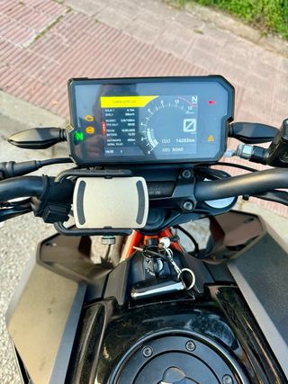 KTM Duke 125 2022 Negra/Naranja