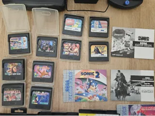 Sega Game Gear + Master Gear Converter + 15 juegos