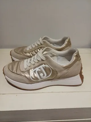 Zapatillas Liu Jo Beige y Doradas
