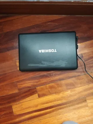 Toshiba Satellite Pro i3 | Per Ricambi o Riparazione