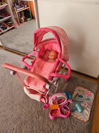 Muñeca Nenuca con carrito y tocador