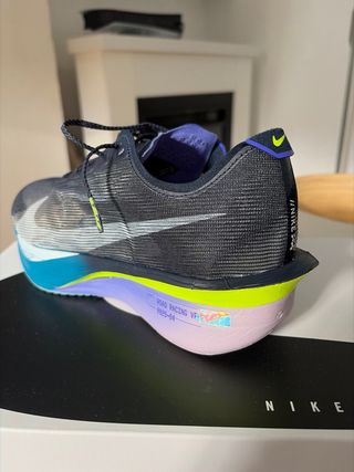 Nike ZoomX Vaporfly Next% 4 Talla 43