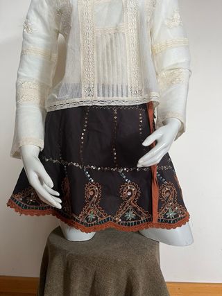 Falda boho vintage bordada