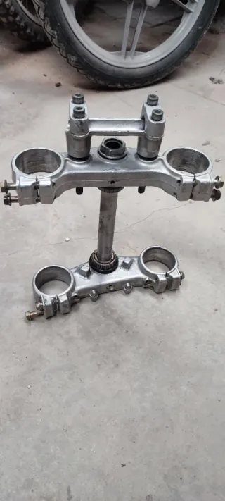 Tijas Husqvarna WR 360