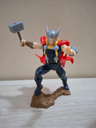 Avengers Kinder Pasqua 2026