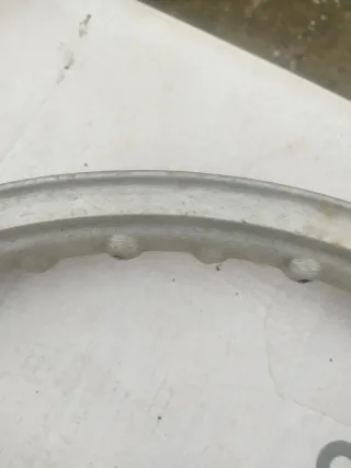 Llanta Akront Montesa