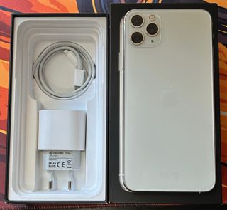 iPhone 11 Pro Max 64GB Plata