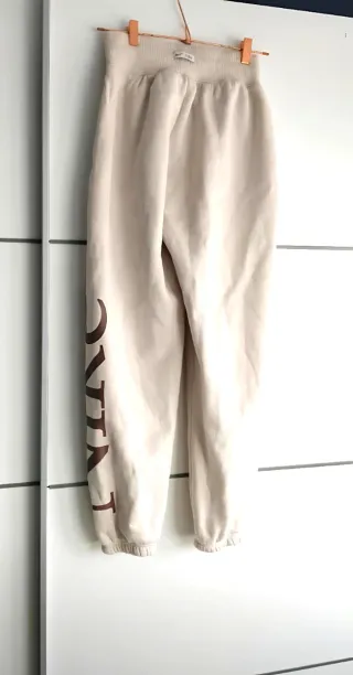 Pantalones Nike Beige