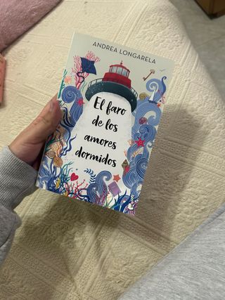 El faro de los amores dormidos