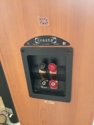 Altavoces Kef Cresta