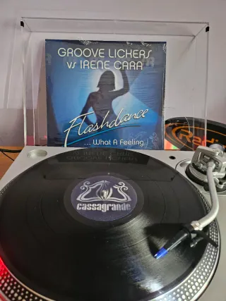 Groove Lickers vs Irene Cara - Flashdance