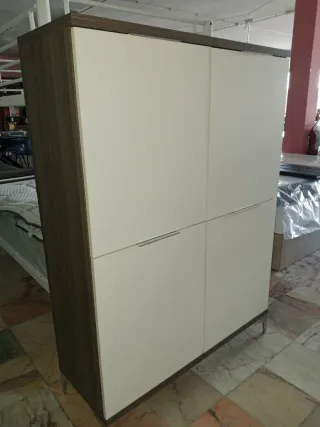 Mueble de salón madera y metal