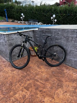 Specialized Epic Comp Carbon 29