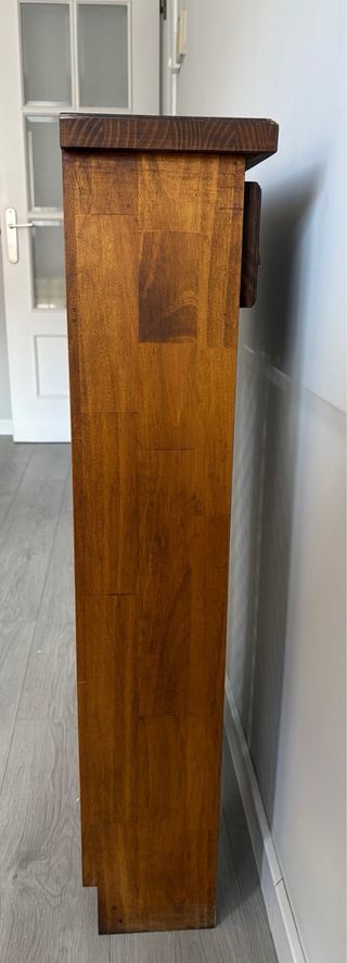 Mueble cubreradiador de madera de pino