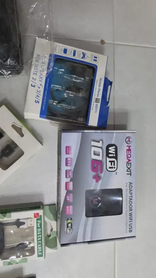 Lote de Cables y Adaptadores Varios