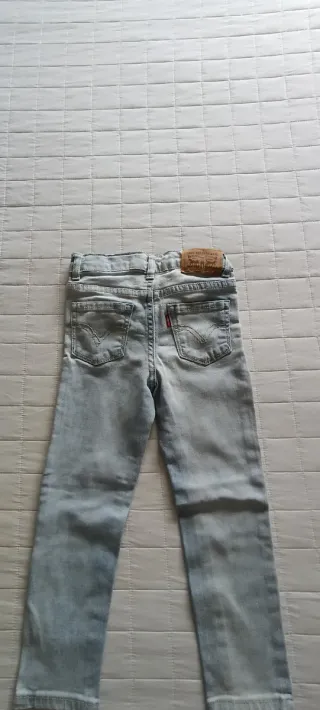 Vaqueros Levi's niña T4