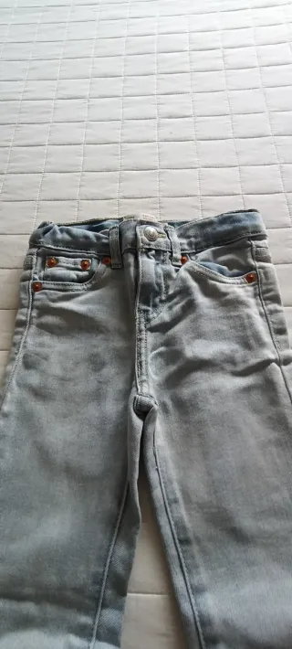Vaqueros Levi's niña T4