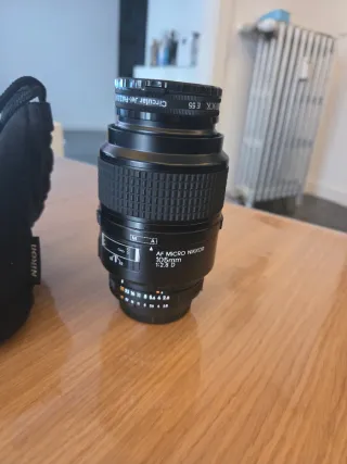 Objetivo AF Micro Nikkor 105mm 1:2.8 D