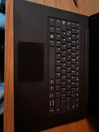 Lenovo V130-14IKB Portátil Negro