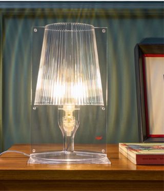 Lampada Kartell trasparente