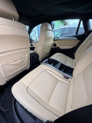 BMW X6 2012