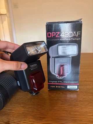 Cámara Canon EOS 1100D + Accesorios