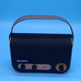 - Aiwa Radio y Altavoz Portátil RBTU-600