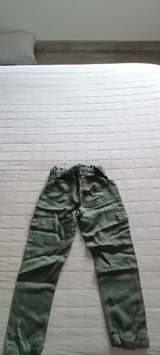 Pantalón Levis niña Talla 4