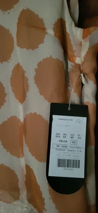 Traje elegante falda y chaqueta primavera