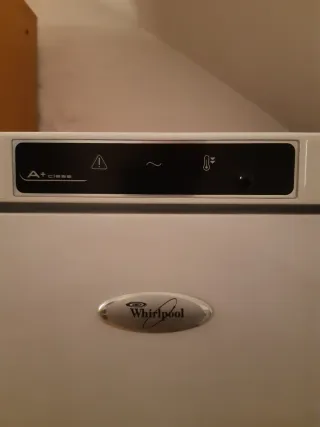 Congelador Vertical Blanco