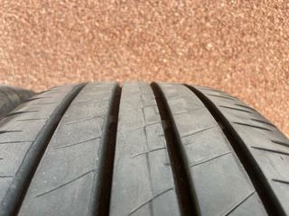 2 Neumáticos 215/60 R17