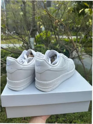 Nike Air Force 1 Low '07 Blancas Talla 38