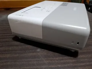 Proiettore Epson EMP-83H