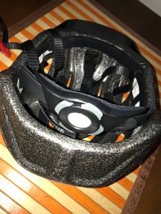 Casco Negro Decathlon