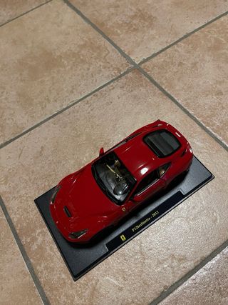 Ferrari F12berlinetta 2012 - Modellino