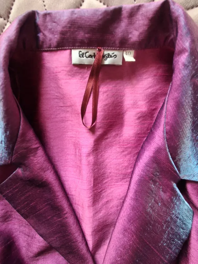 Blusa fiesta de El Corte Ingles. Morado/Rosa