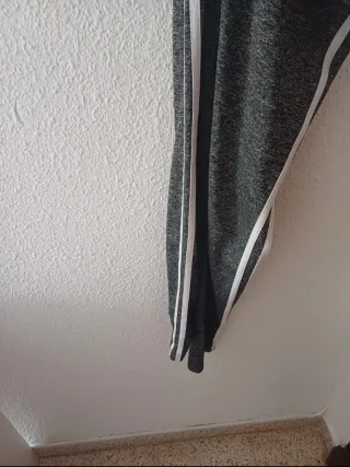 Mallas grises jaspeadas Shein con rayas laterales