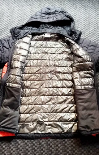 Plumífero Columbia Negro y Naranja