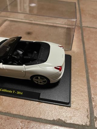 Ferrari California T - 2014