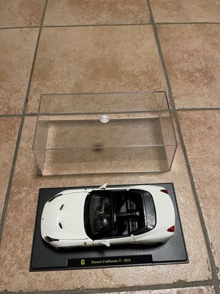 Ferrari California T - 2014