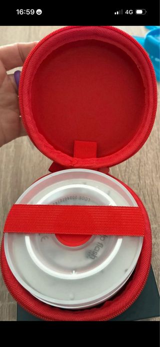 Luz de emergencia V16 conectada