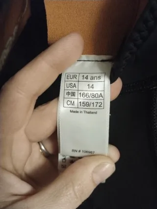 Neopreno+ camiseta interna de surf 14 años