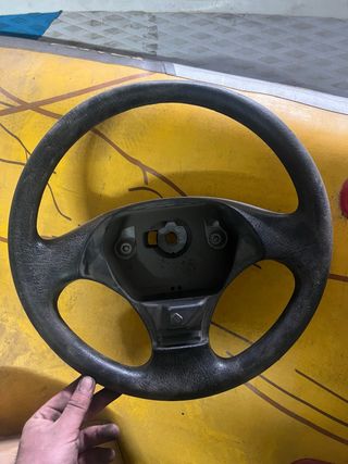 Volante Citroen Saxo VTS (sin airbag)