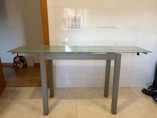 Mesa de cocina cristal y metal gris URGENTE