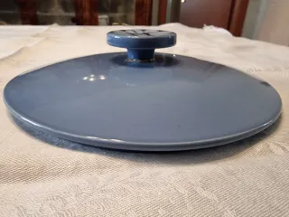 Zuppiera Laveno 1974 con coperchio e 2 piatti.