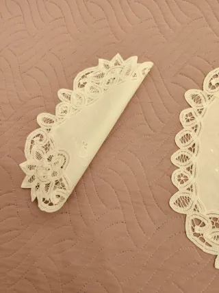 4 Centrotavola Ricamo Intaglio Cotone vintage