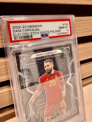 Cromo Dani Carvajal PSA 10 Obsidian 2022-23